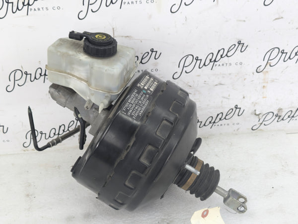 BMW E9X 3 Series Brake Booster & Master Cylinder 6785648