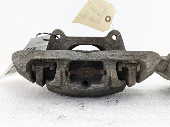 BMW E91 E92 E93 E90 335i/335xi Front Brake Calipers 34116773201/34116773202