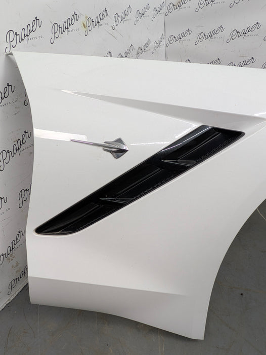 Chevrolet C7 Corvette Stingray Front Right/Passenger Side Fender Arctic White (G8G) *DAMAGED*