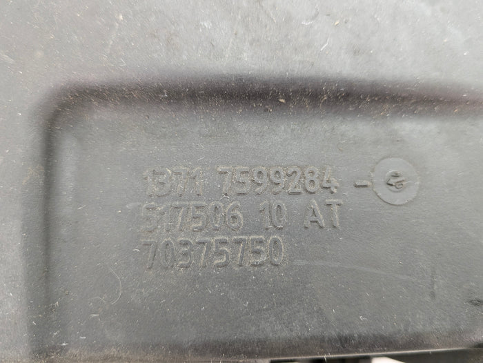 BMW E92 E90 E93 335xi 335i E82 E88 135i N55 Engine Intake Air Box Filter Housing 7599284