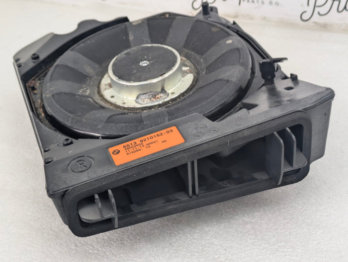 BMW F32 F33 F31 F34 F36 F30 4 & 3 Series Right/Passenger Side Harman Kardon Subwoofer 9210152