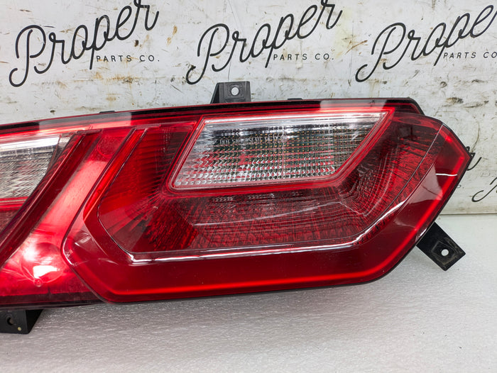 Chevrolet C7 Corvette Stingray Z51 Rear Right/Passenger Side Tail Light 23170470
