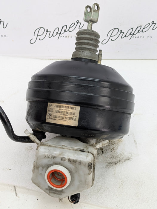 BMW F36 435xi Brake Booster & Master Cylinder Assembly 6872135