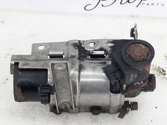 BMW E60 E61 M5 E63 E64 M6 S85 Engine Oil Pressure Accumulator Pump 4302155/11367834553