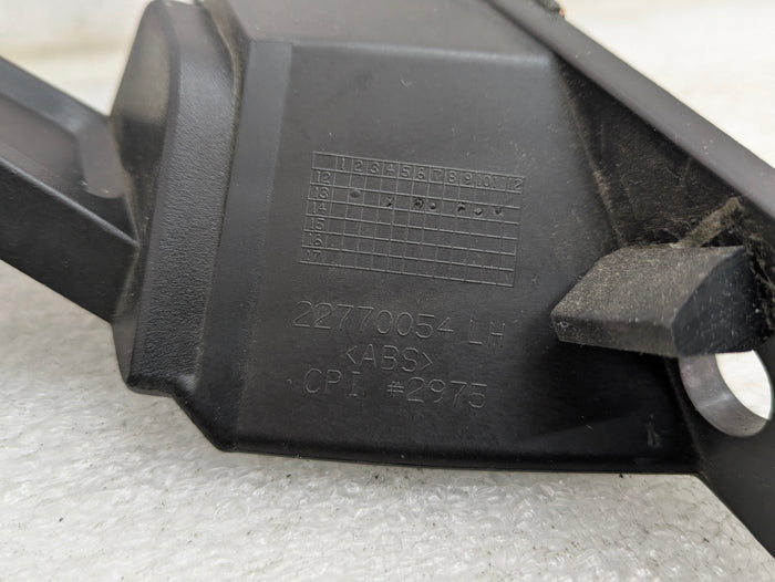 Chevrolet C7 Corvette Stingray Z51 Targa Top Roof Trunk Storage Hook Bracket Set Pair Left/Right 22770054/22770055