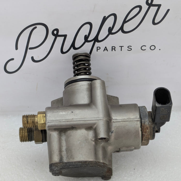 AUDI B8/8T S5 CAUA 4.2L V8 High Pressure Fuel Pump Right Side 079127026F