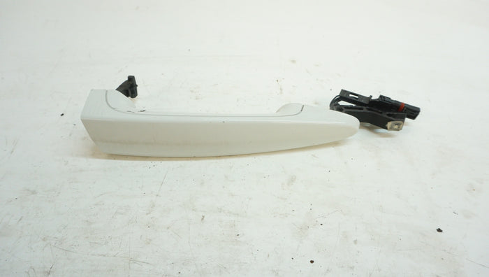 BMW E90 E91 3 Series Right Front Comfort Access Door Handle Alpine White 3 (300) *DAMAGED*