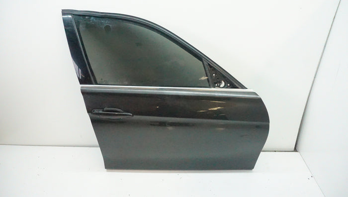 BMW E83 X3 FRONT RIGHT DOOR Monaco Blue Metallic (A35)