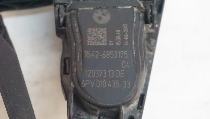 BMW F3X THROTTLE PEDAL AUTOMATIC 6853175