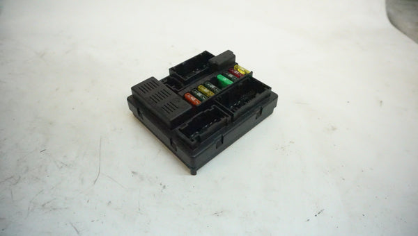 BMW E83 X3/E85 E86 Z4 FUSE BOX/ELECTRICAL DISTRIBUTION MODULE 7560626