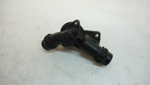 BMW E46 THERMOSTAT W/ HOUSING 5385296