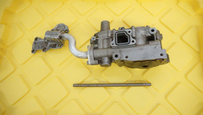 AUDI B8/8T S5 CAUA 4.2L V8 OIL PUMP 072 040 248