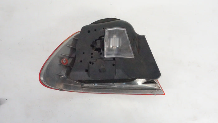 BMW E46 Coupe TAILLIGHT RED/ORANGE 8364726