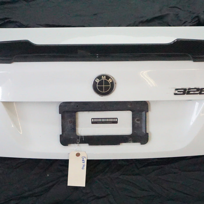 BMW E92 TRUNK W/ AFTERMARKET SPOILER Alpine White 3 (300)