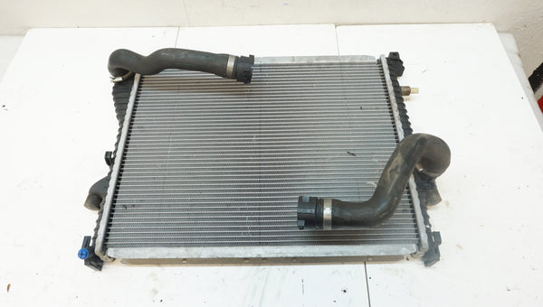 BMW Z3 RADIATOR (MANUAL)