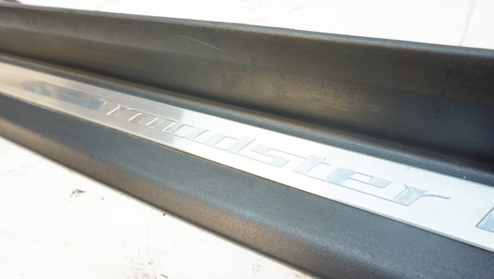 BMW Z3 ROADSTER DOOR SILL TRIM