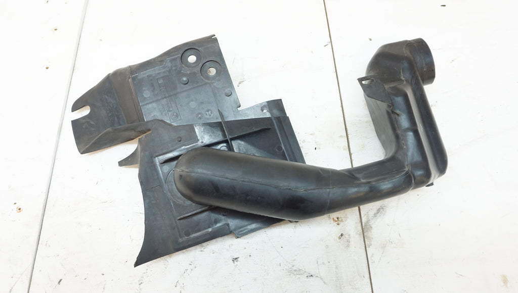 BMW Z3 ALTERNATOR COOLING DUCT 8399503 Proper Parts Co