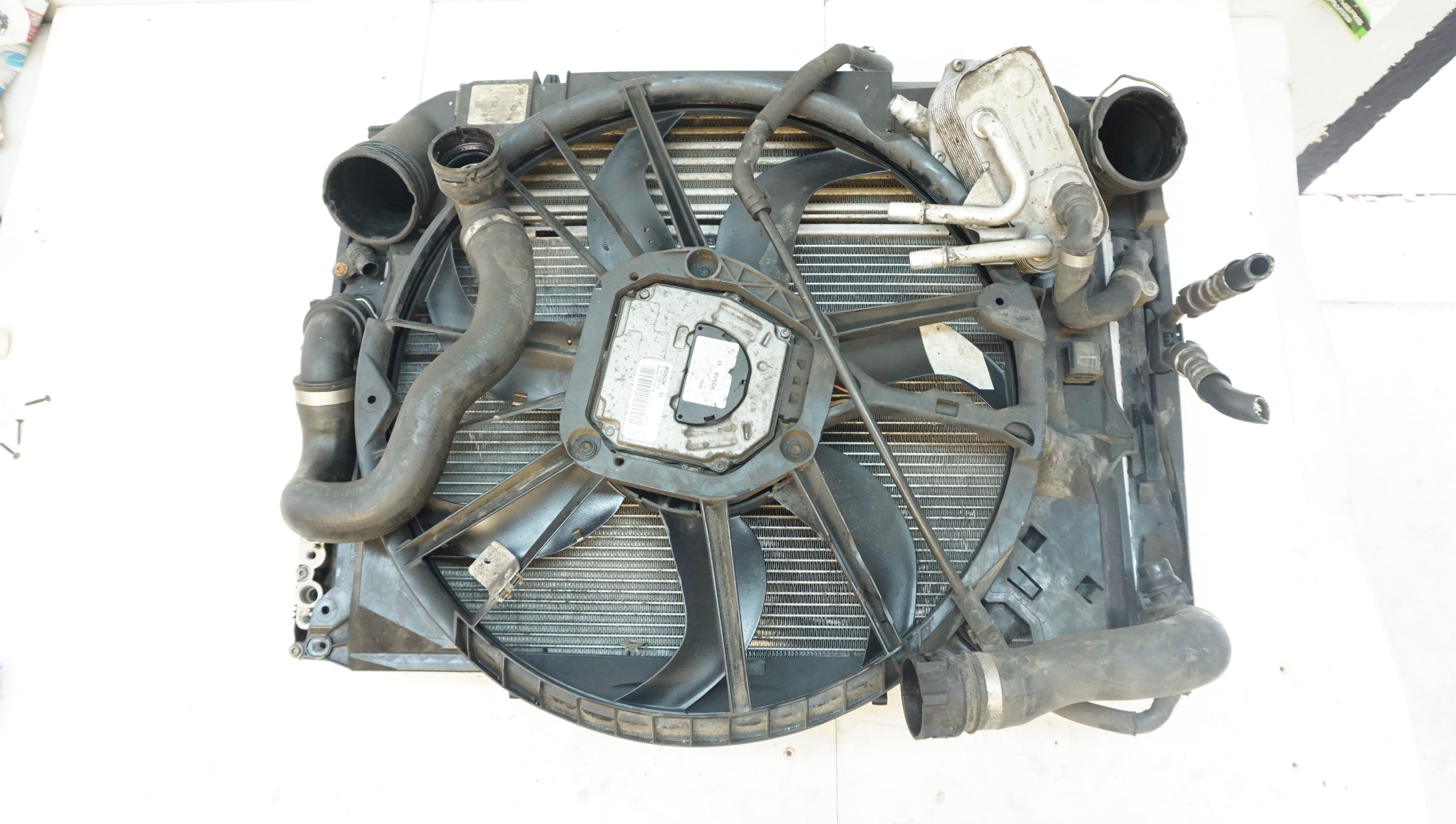 N55 Radiator BMW E9X N55 COMPLETE RADIATOR (AUTOMATIC) – Proper Parts Co