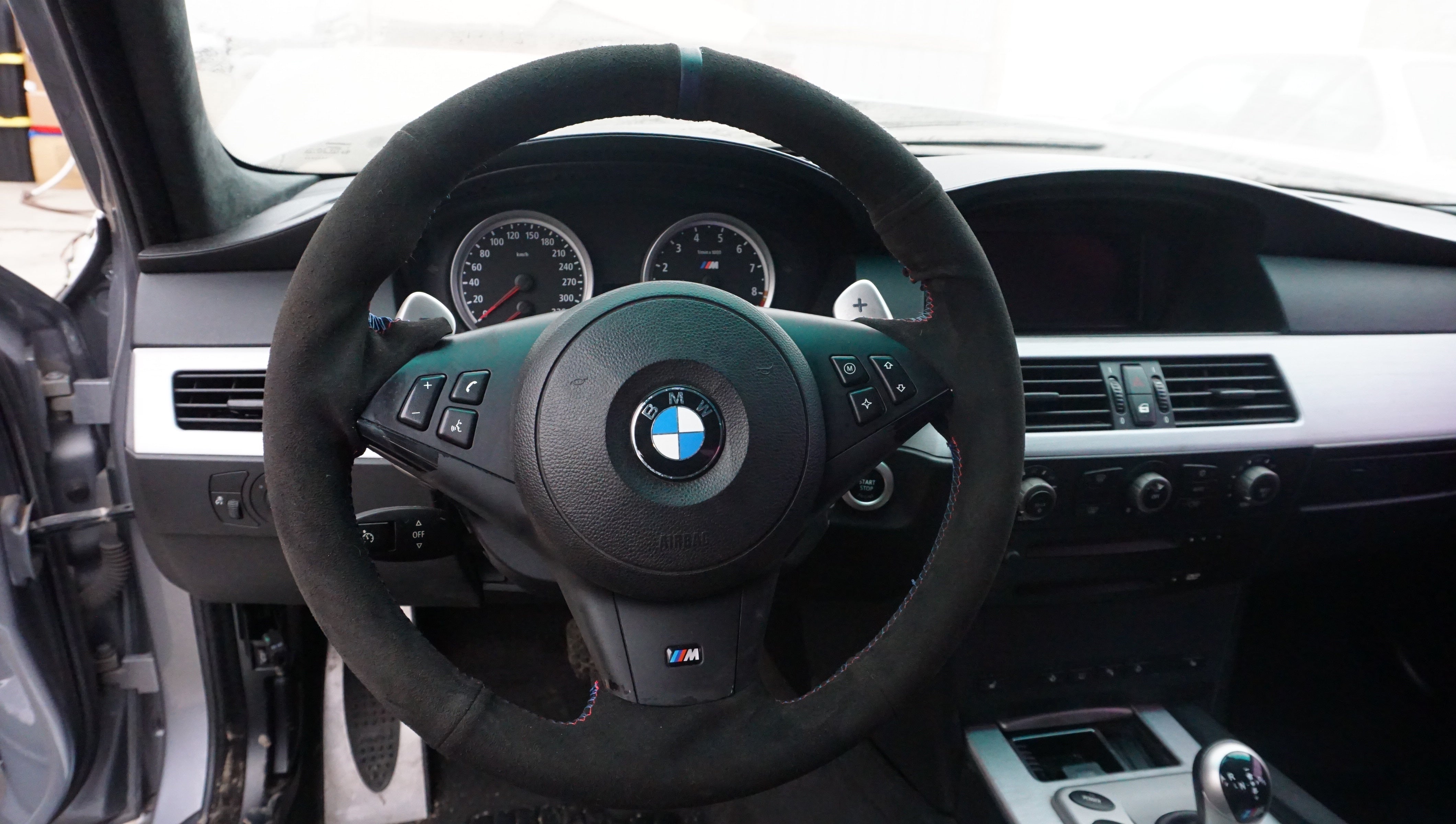 E60 shop steering wheel