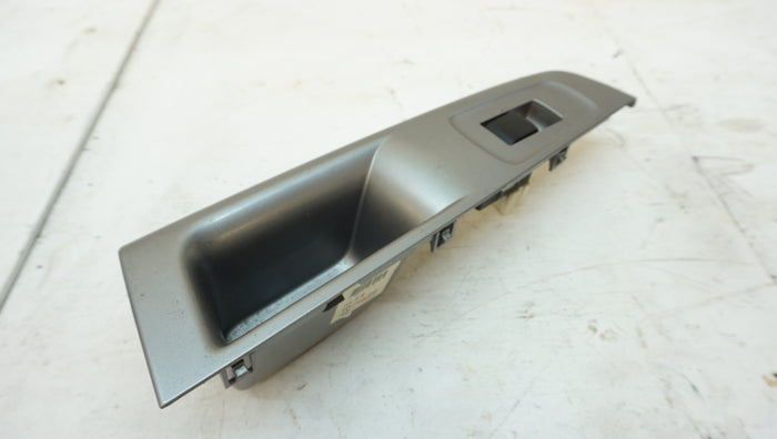 SUBARU WRX STI (GR) WINDOW SWITCH AND WINDOW TRIM