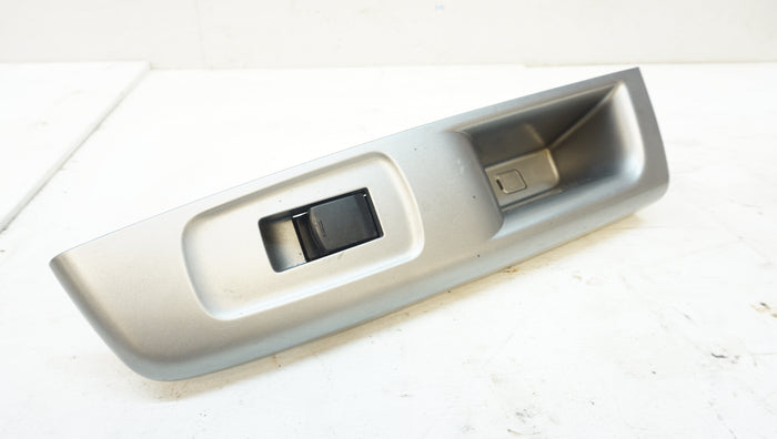 SUBARU WRX STI (GR) WINDOW SWITCH AND WINDOW TRIM