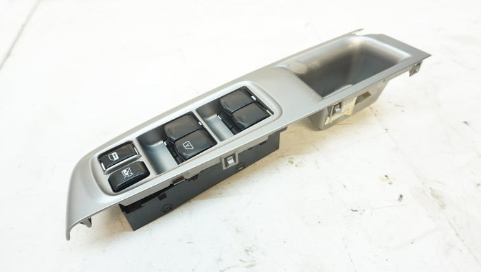 SUBARU WRX STI (GR) WINDOW SWITCH AND WINDOW TRIM