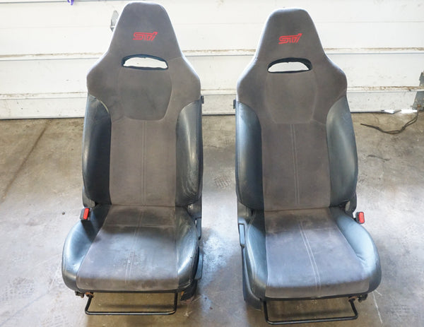 SUBARU WRX STI (GR) FRONT SEATS