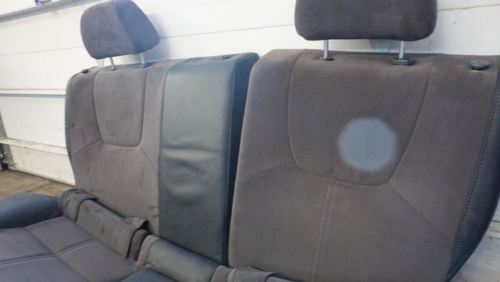 SUBARU WRX STI (GR) REAR SEATS