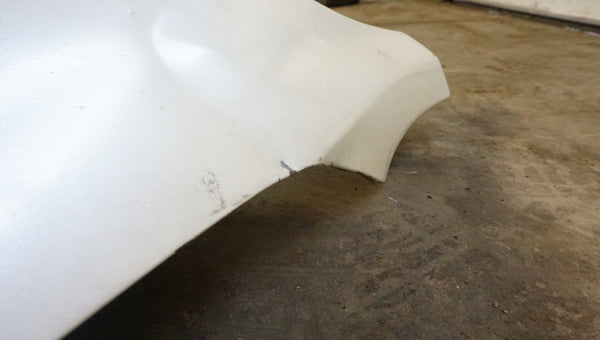 SUBARU WRX STI (GR) FENDER FRONT RIGHT Satin White Pearl (37J)