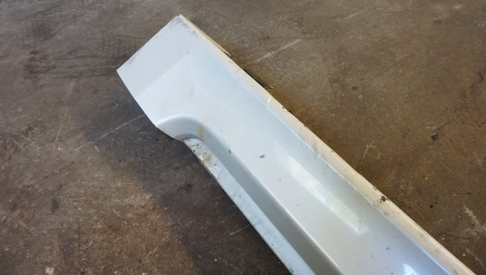 SUBARU WRX STI (GR) SIDE SKIRT LEFT Satin White Pearl (37J)