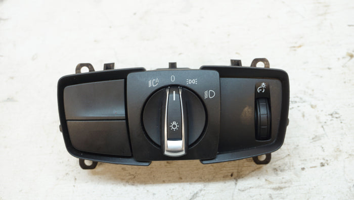 BMW F3X LIGHT SWITCH