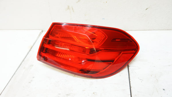 BMW F32/F33/F36/F82/F83 PRE-LCI TAIL LIGHT OUTER RIGHT 7296100