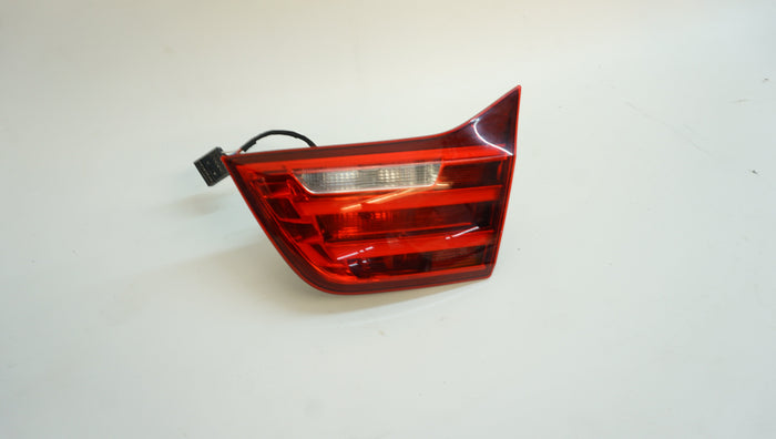 BMW F32 F33 F36 F83 Pre-LCI Inner Right/Passenger Side Tail Light 7296102