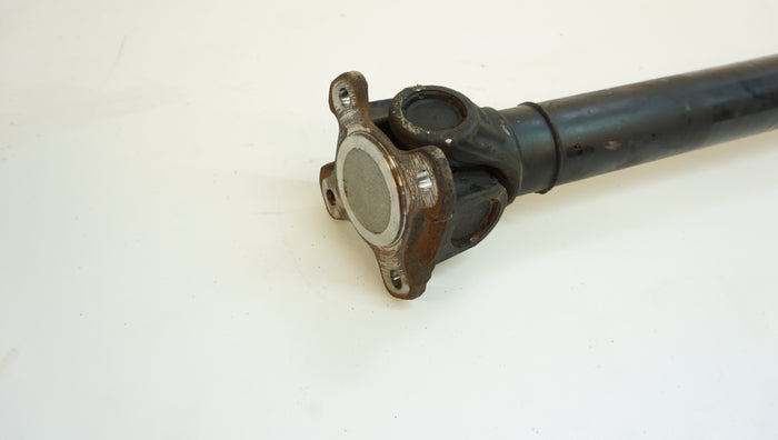 BMW F3X ALL-WHEEL DRIVE/AWD FRONT DRIVESHAFT 8626955