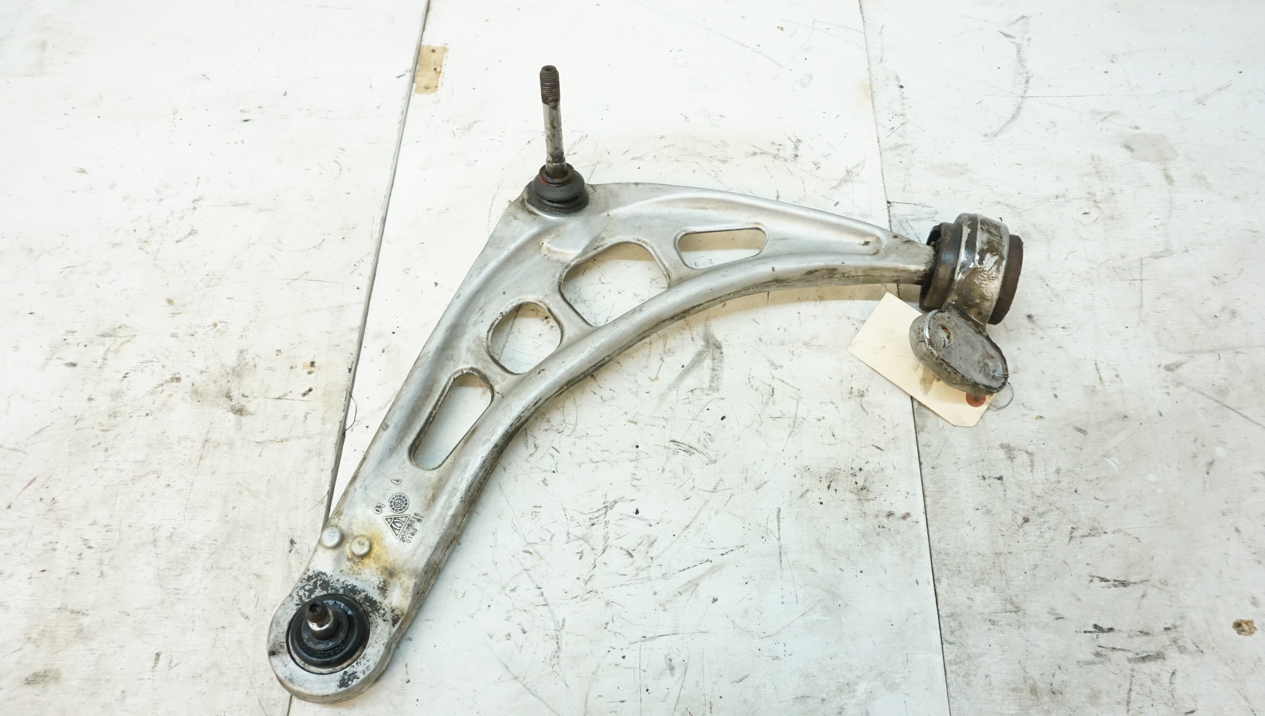 BMW E46 FRONT LOWER CONTROL ARM (M SPORT) – Proper Parts Co