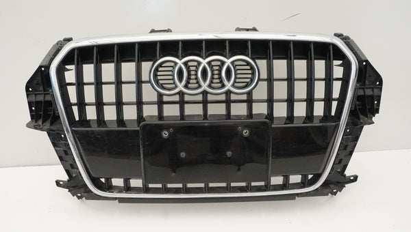 AUDI 8U Q3 GRILLE