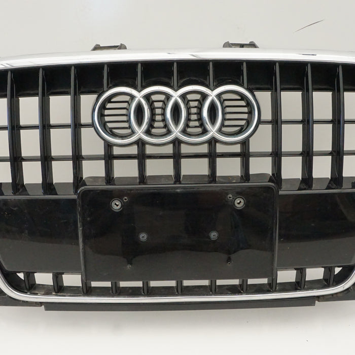 AUDI 8U Q3 GRILLE