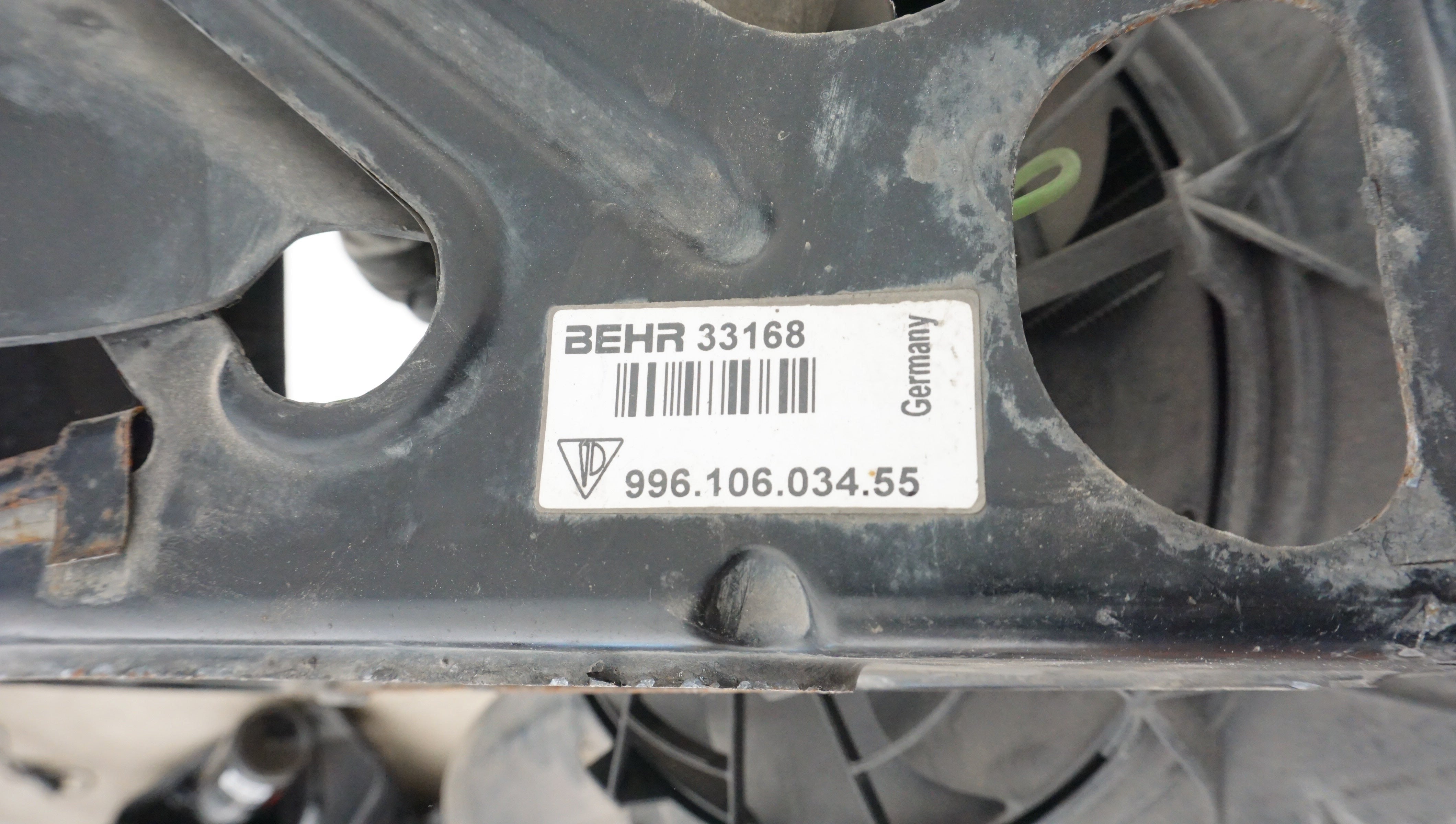 PORSCHE 996 FRONT LEFT RADIATOR ASSEMBLY – Proper Parts Co