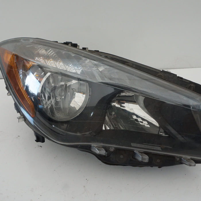 MERCEDES-BENZ C117 CLA250 RIGHT HALOGEN HEADLIGHT