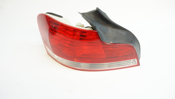 BMW E82 E88 TAIL LIGHT LEFT