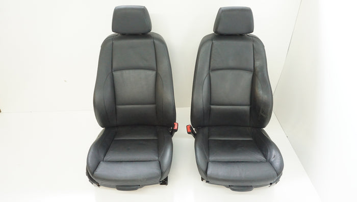 BMW E82 BLACK LEATHER FRONT SPORT SEATS