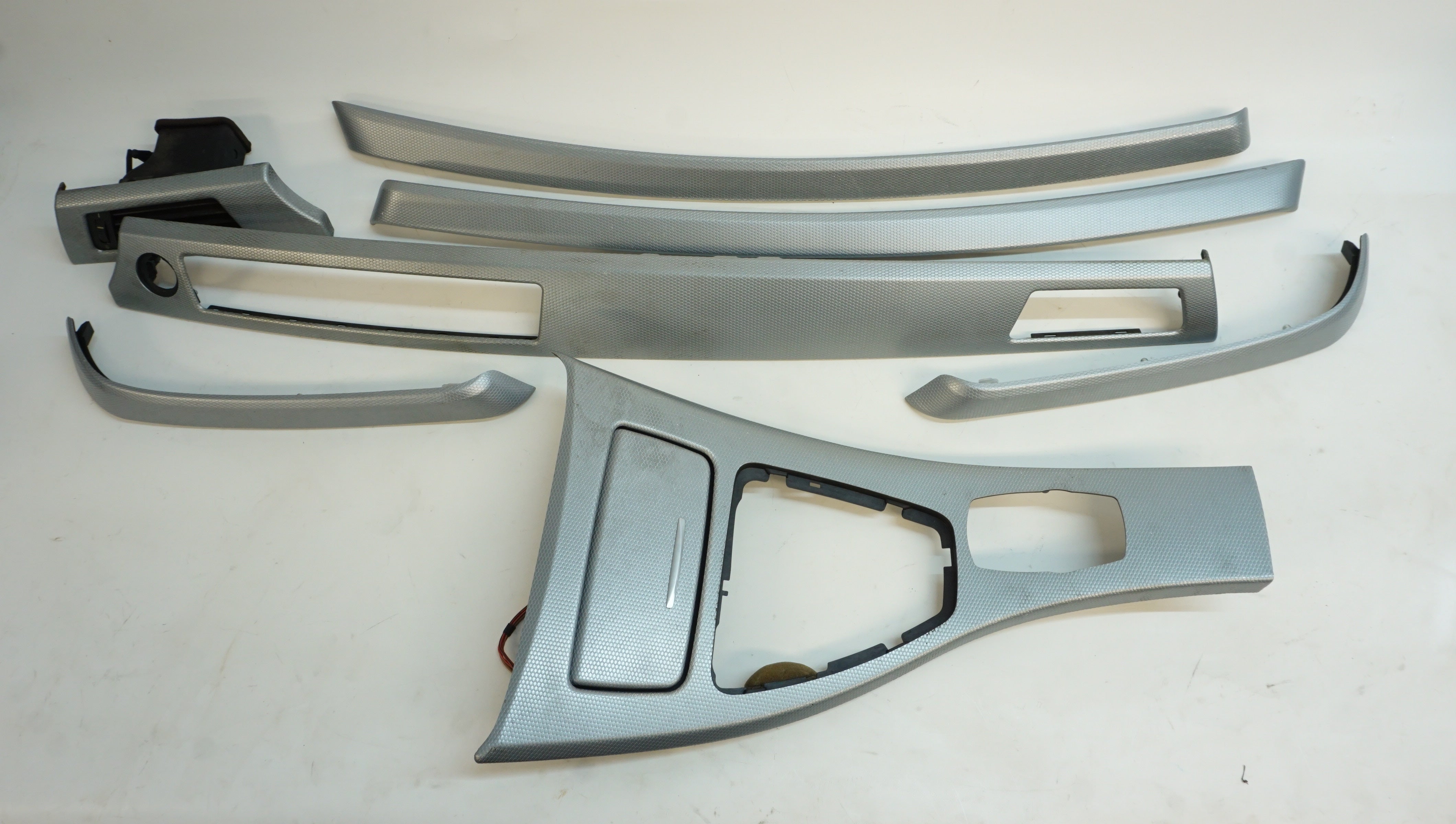 BMW E90/E91 3 Series M Sport Glacier Silver Trim Set CIC iDrive