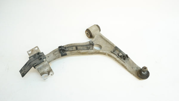 MERCEDES-BENZ C117 CLA250 FRONT RIGHT CONTROL ARM