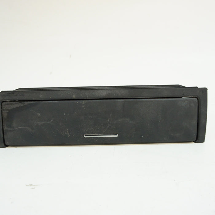 BMW E46 SUNGLASSES COMPARTMENT 8202188