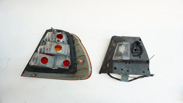 BMW E46 Sedan Left Outer Tail Light W/ Bulb Holder 6907933