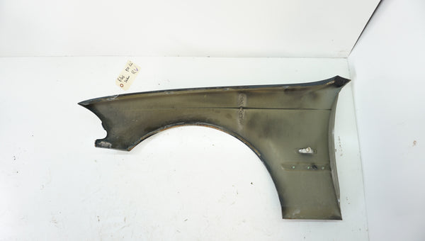 BMW E46 Sedan/Wagon Pre-Facelift Passenger Side Fender Jet Black (668)