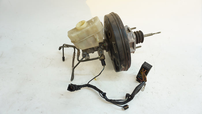 BMW E46 3 Series Brake Booster & Brake Master Cylinder 6755278