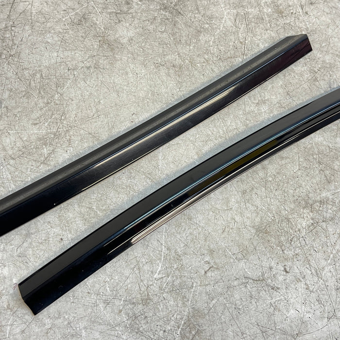 MINI R56 Cooper S Exterior B Pillar Trim Mouldings (Pair) 7146099/7146100