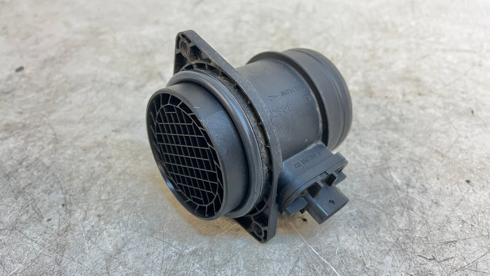 MINI R56 Cooper S Mass Air Flow/MAF Sensor 7597085 – Proper Parts Co