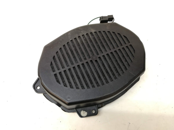 BMW E46 SEDAN HARMAN KARDON SUBWOOFER RIGHT 8369940